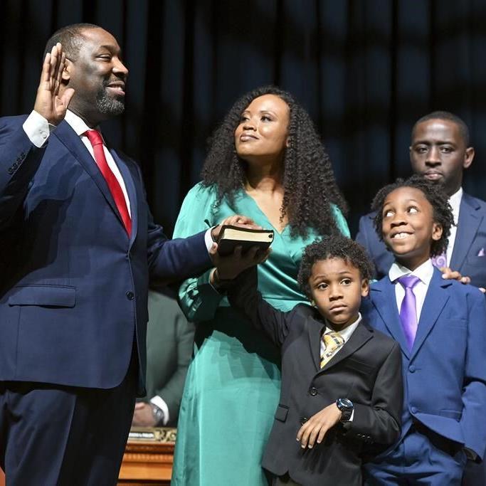 Cherelle Parker publicly sworn in as Philadelphia's 100th mayor